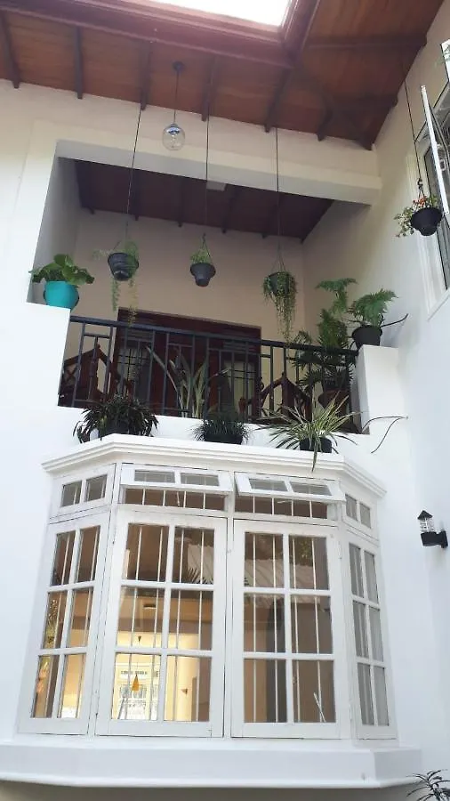 Jal,Min Homestay Kandy Bed and breakfast