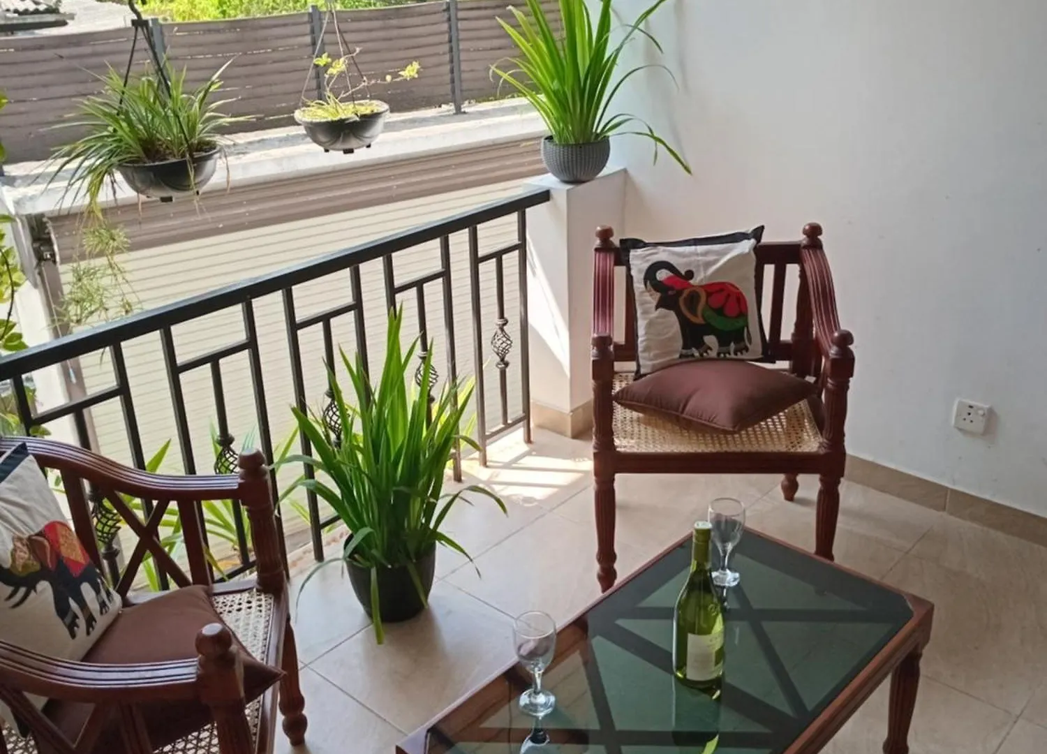 Bed and breakfast Jal,Min Homestay Kandy