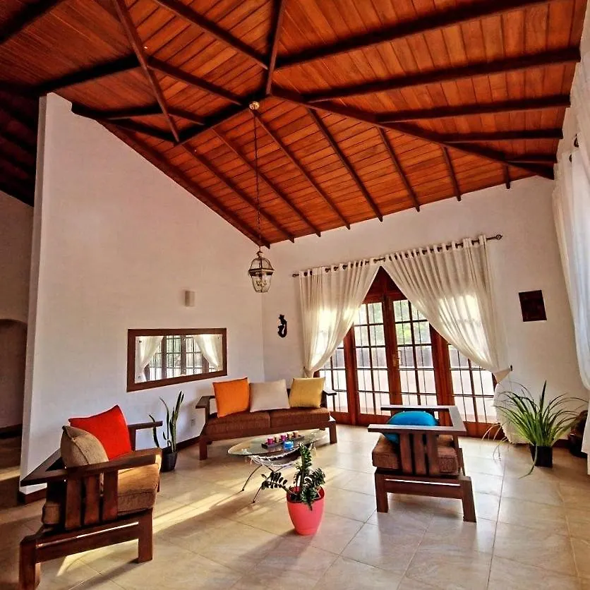 Bed & Breakfast Jal,Min Homestay Kandy Sri Lanka